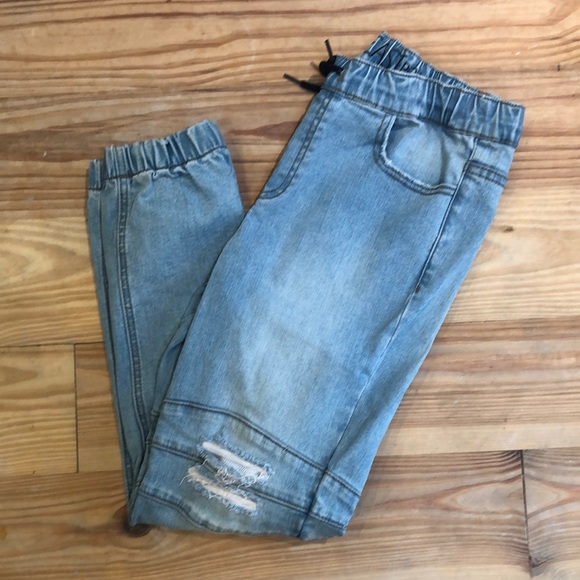 - Boys Tilly’s denim joggers light wash - Picture 1 of 4
